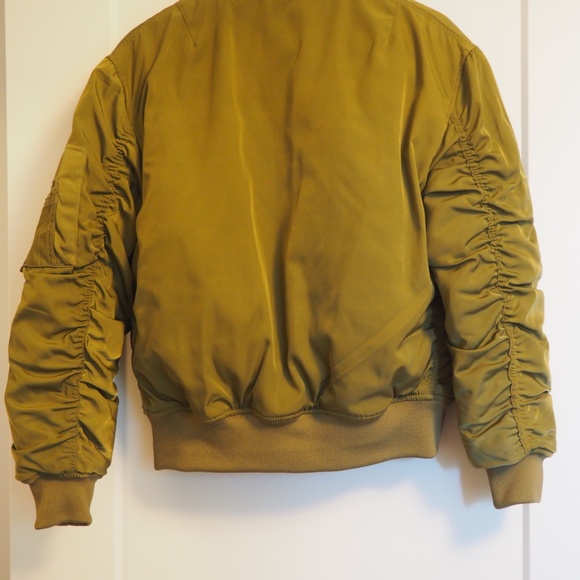 MNML Bomber Jacket - Picture 2 of 2